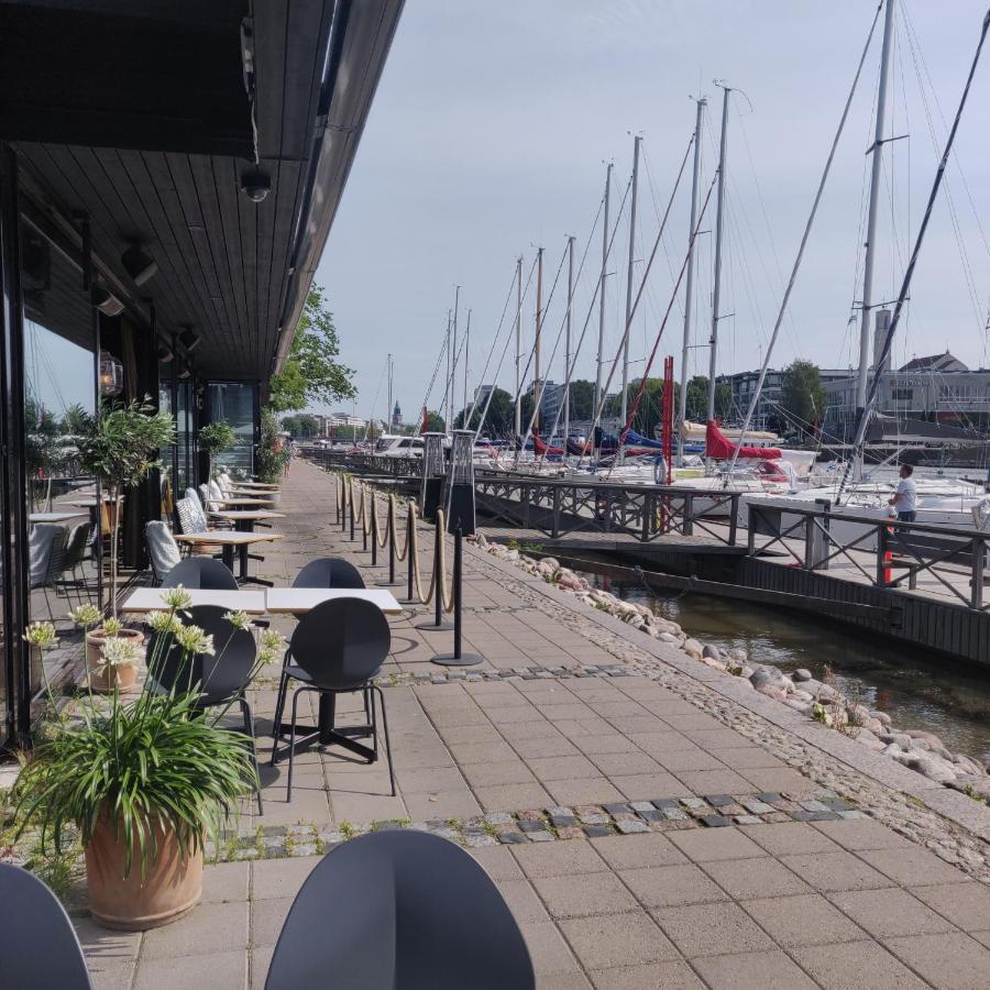 Riverside Lux With 2 Bedrooms, Car Park Garage And Sauna Turku Exteriér fotografie